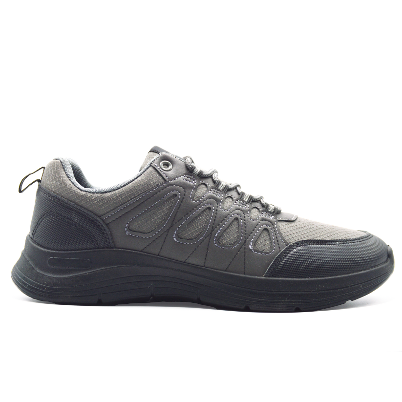TrailGrip Active Sneakers