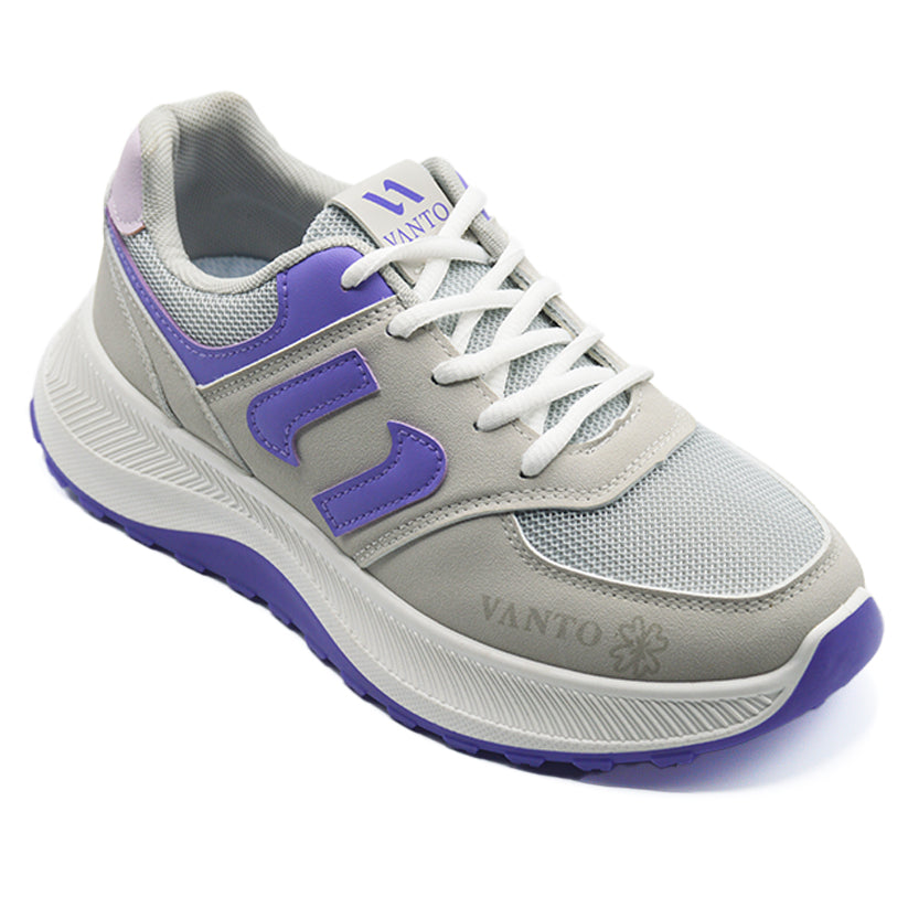 Elevate Runner Sneakers Secondary image