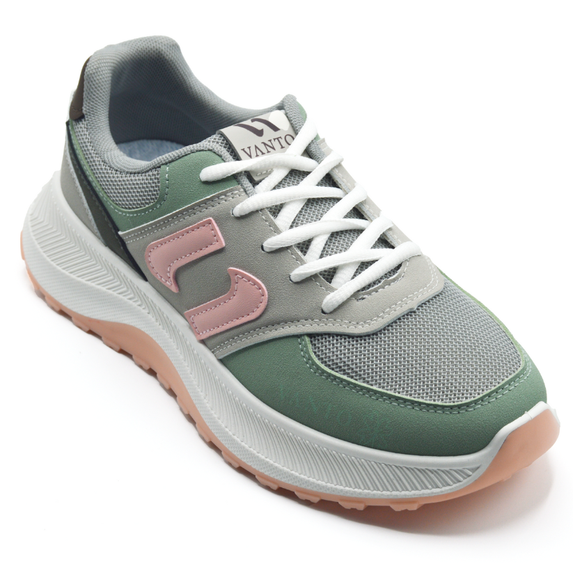 Elevate Runner Sneakers Secondary image