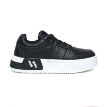 Women's Chunky Sneakers - Black